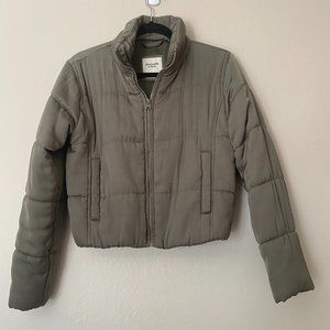 Cropped Abercrombie olive puffer - XS